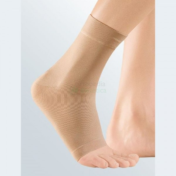 Elastic Ankle Support | Medi